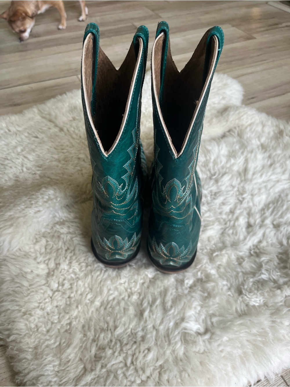 Ariat Teal Embroidered Western Cowgirl Boots - Picture 4 of 7